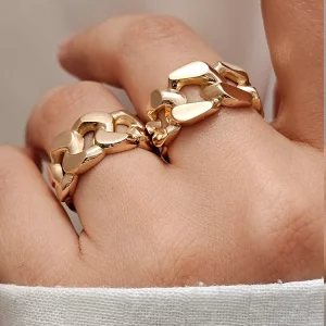 انگشتر کارتیه کوبیده