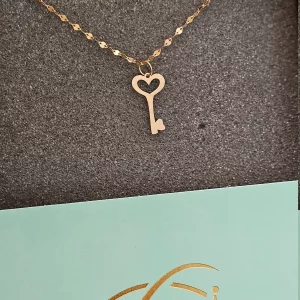 پلاک کلید طرح قلب بزرگ